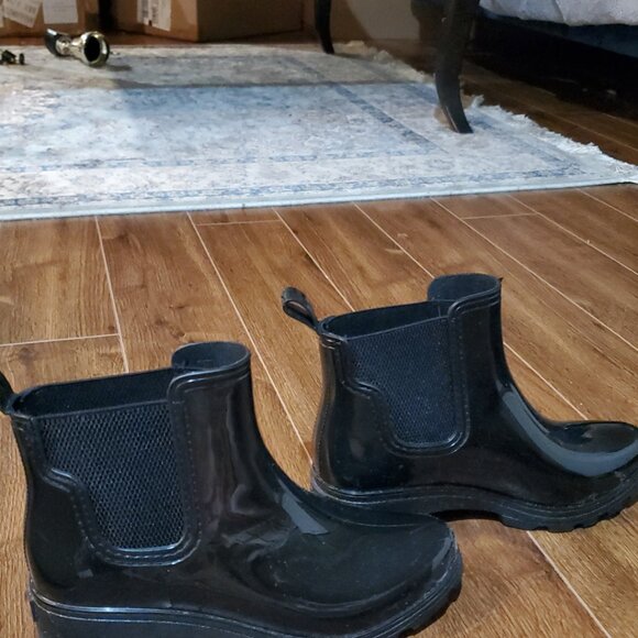 Black patent rain boots - Picture 3 of 4